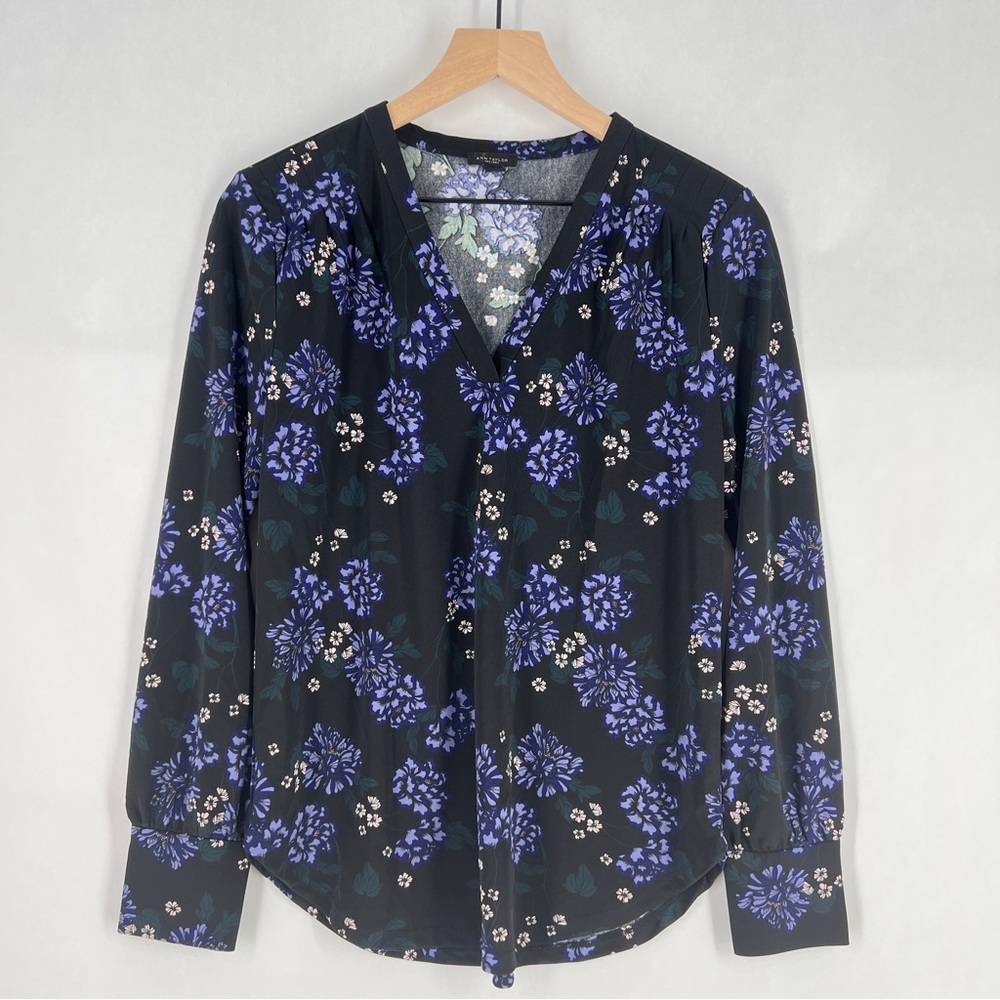 Ann Taylor Stretch Black Blue Floral V-Neck Long Sleeve Blouse Size S